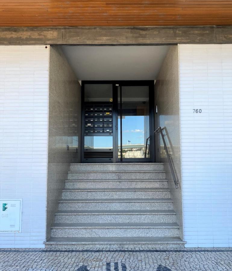 Riverfront Haven Family'S Choice With Free Garage Porto Dış mekan fotoğraf